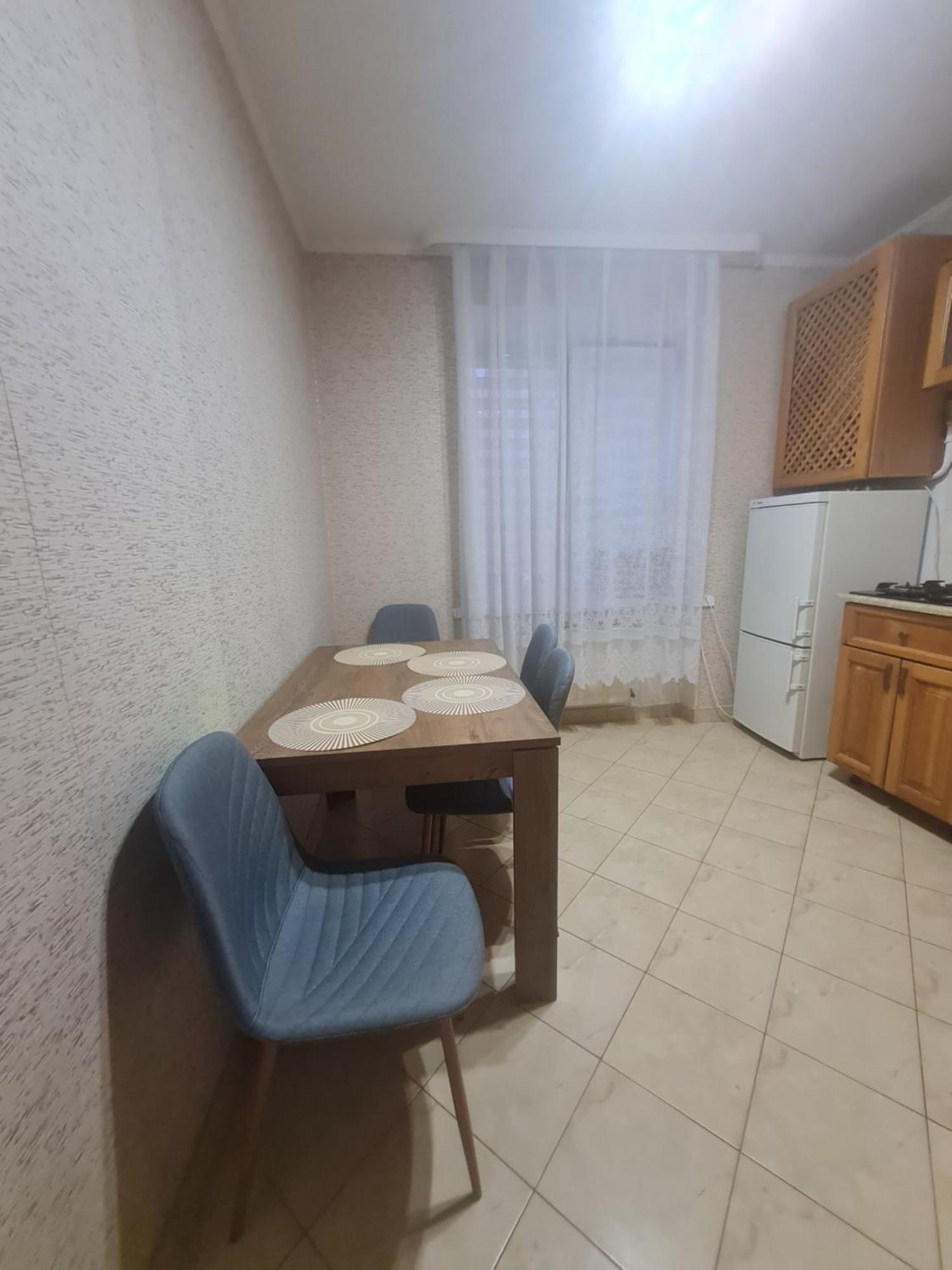 біля порт сіті Lutsk